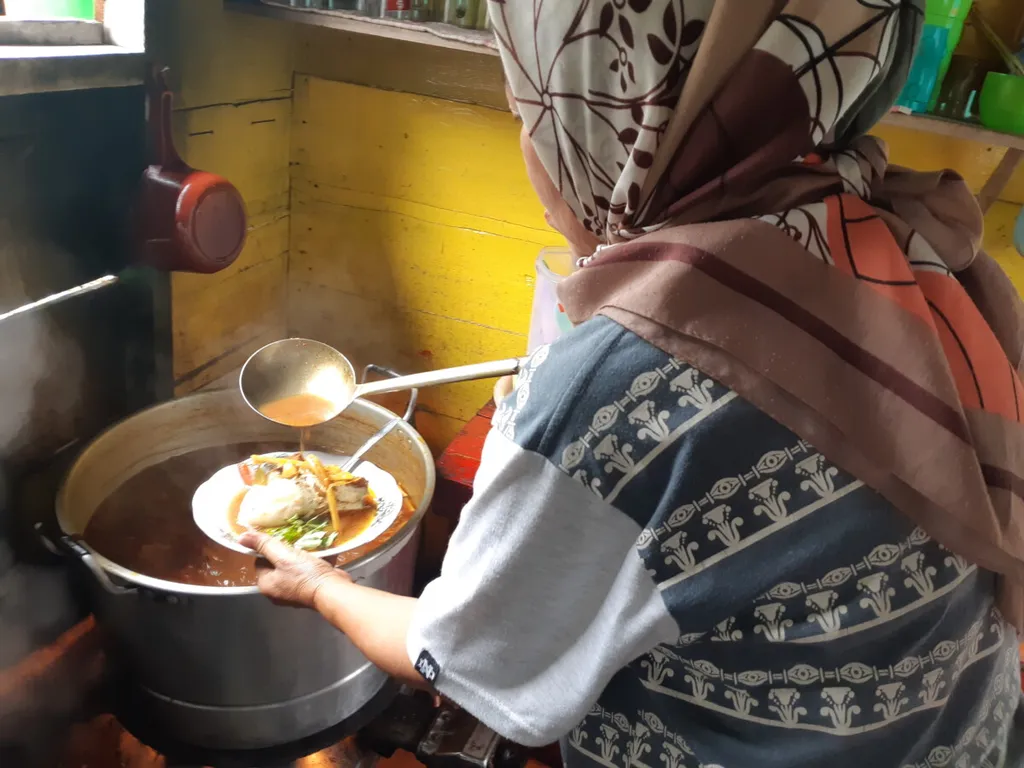Menikmati Kuliner Khas Palembang